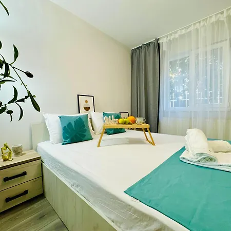 Joy Spacious Comfortable *