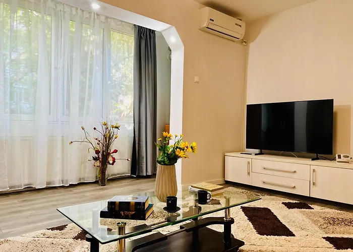 Joy Spacious Comfortable Apartment *